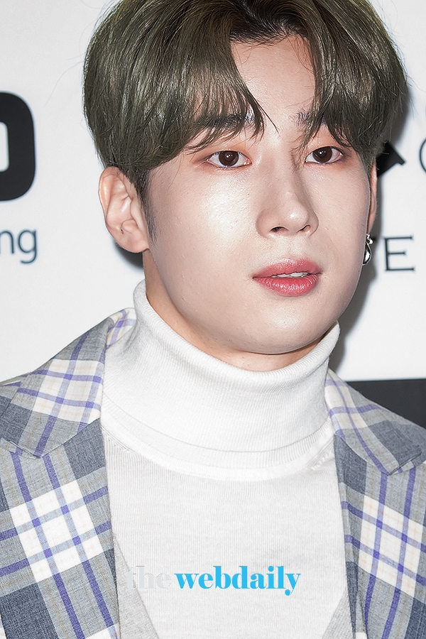 X1(엑스원) 한승우, 2020 S/S 패션위크 '엘엘이이' 컬렉션(사진: 최수영기자)