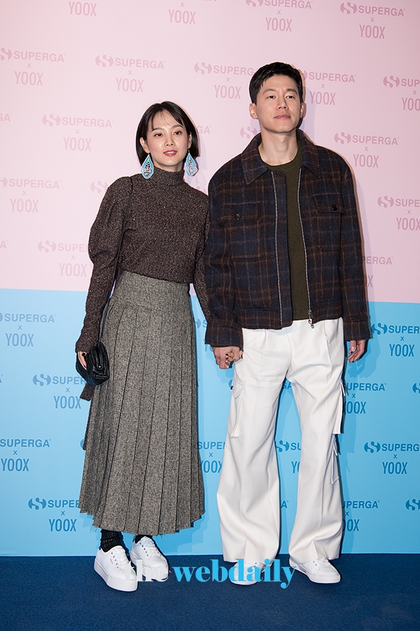 윤승아-김무열, '육스 X 수페르가' 슈즈 런칭 기념 행사 현장