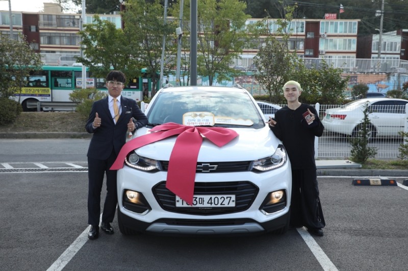 쉐보레, ‘쇼미더머니8’ 우승자에 트랙스 레드라인 제공