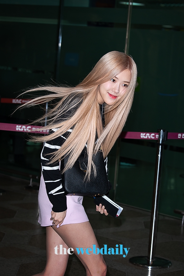 BLACKPINK(블랙핑크) 로제, 김포국제공항 출국 현장(사진:최수영기자)