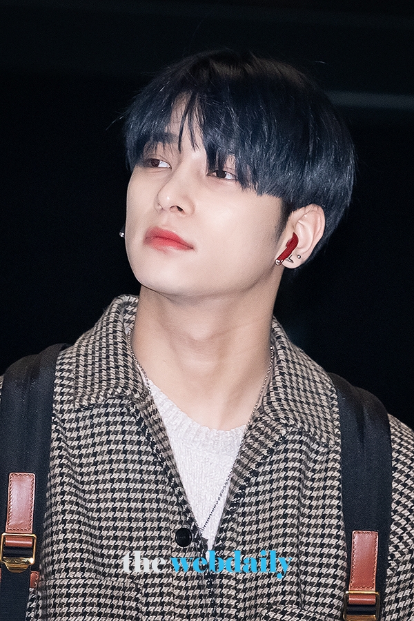 X1(엑스원) 이한결, 인천국제공항 출국 현장(사진:최수영기자)