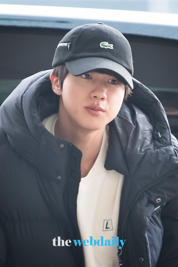 방탄소년단(BTS) 진, 인천국제공항 출국 현장 (사진:최수영기자)