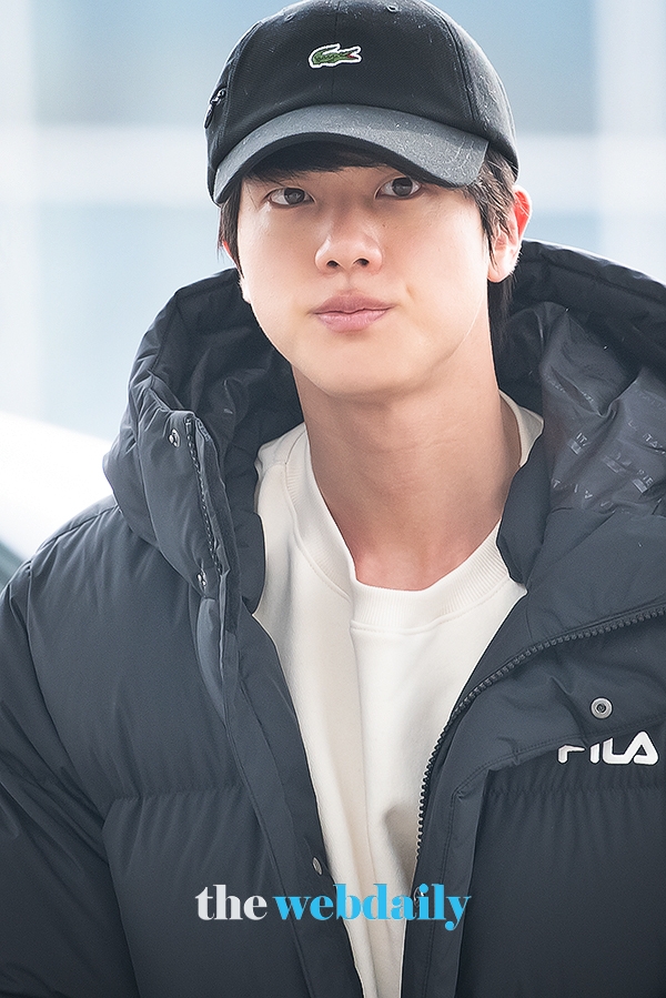 방탄소년단(BTS) 진, 인천국제공항 출국 현장 (사진:최수영기자)