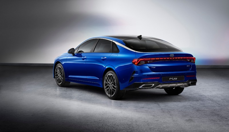 기아차, 신형 ‘K5’ 외관 완벽 공개…존재감 확실