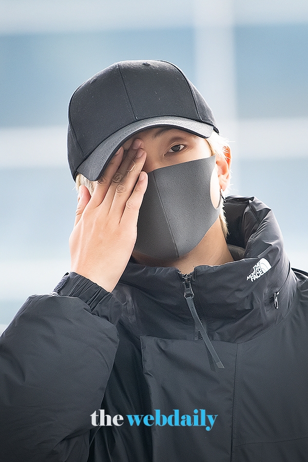 방탄소년단(BTS) RM, 인천국제공항 출국 현장 (사진:최수영기자)