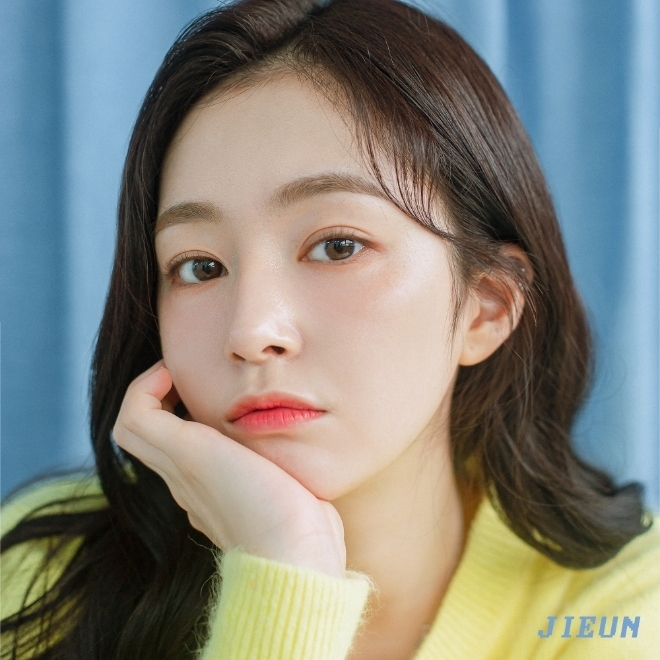 모델 박지은 / 사진제공=워너뮤직