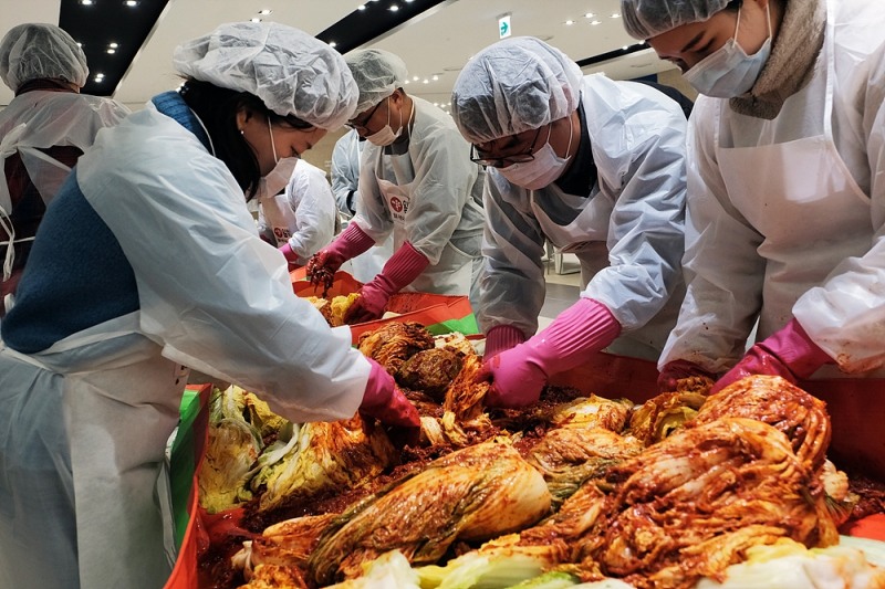 사랑 나눔 김장 봉사 현장. (사진= 일화)