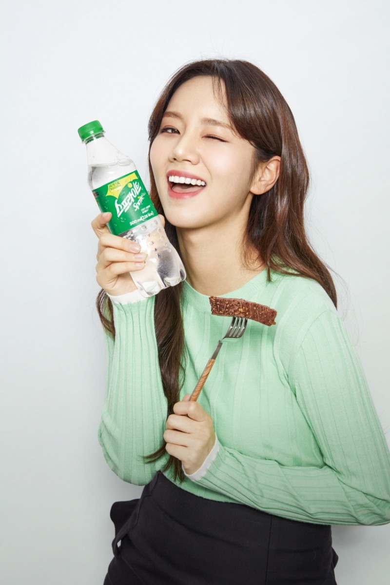 먹방 여신 혜리, 맛있는 음식과 잘 어울리는 스프라이트 모델 되다