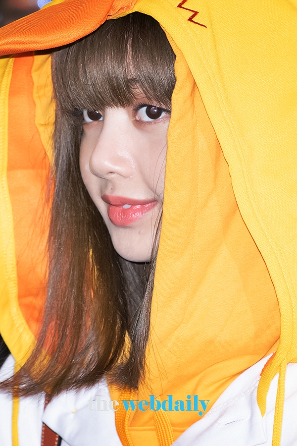 BLACKPINK(블랙핑크) 리사, 김포국제공항 출국 현장(사진:최수영기자)