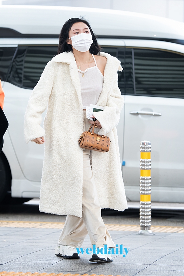마마무(MAMAMOO) 화사, 인천국제공항 출국 현장 (사진:최수영기자)