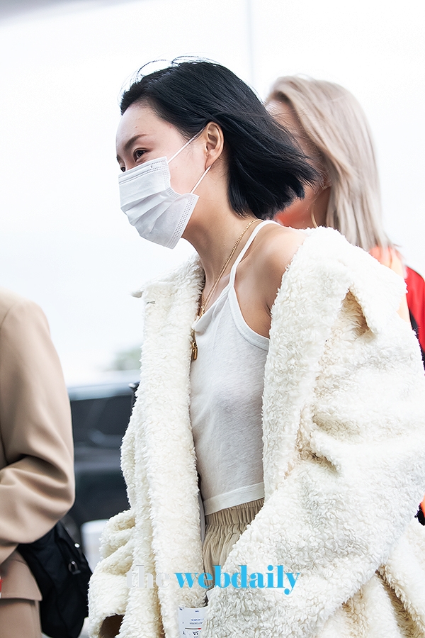 마마무(MAMAMOO) 화사, 인천국제공항 출국 현장 (사진:최수영기자)