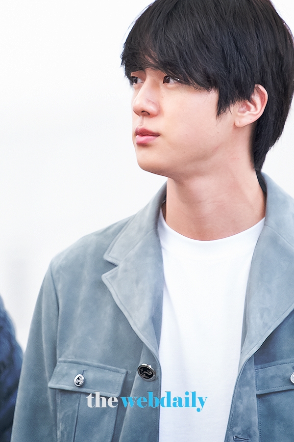 방탄소년단(BTS) 진, 인천국제공항 출국 현장 (사진:최수영기자)