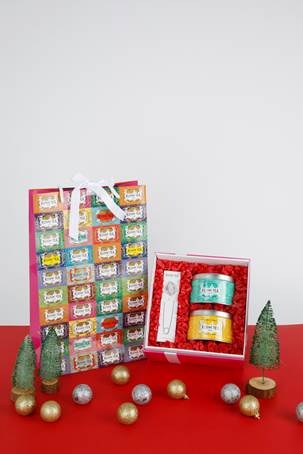 쿠스미티, 메탈틴 2개& 인퓨져 스푼 구성의 선물세트 출시