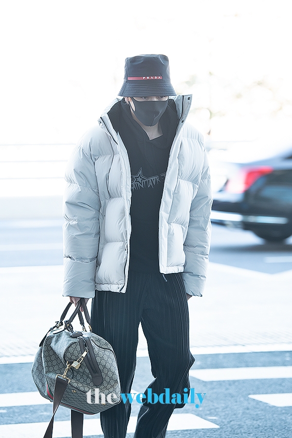 뉴이스트(NU'EST) 렌, 인천국제공항 출국 현장 (사진:최수영기자)