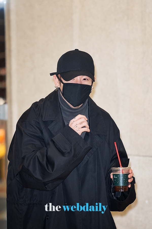 방탄소년단(BTS) 정국, 김포국제공항 출국 현장 (사진:최수영기자)