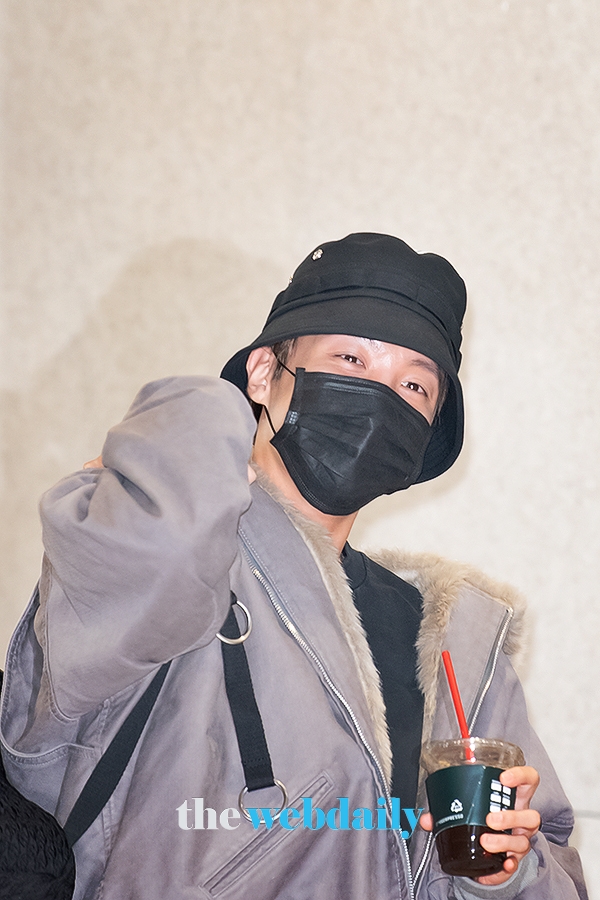 방탄소년단(BTS) 제이홉, 김포국제공항 출국 현장 (사진:최수영기자)