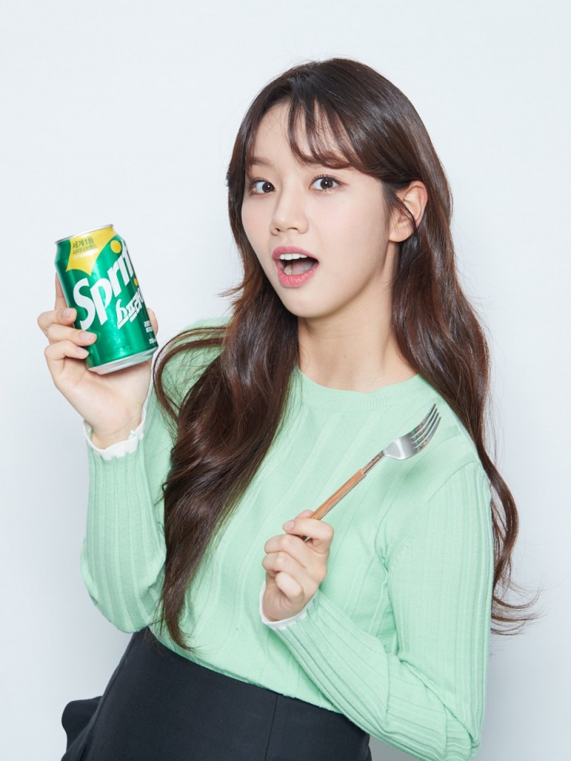 스프라이트, 퇴근길 쿨하게 힐링 되는 표정 부자 혜리의 화보 공개