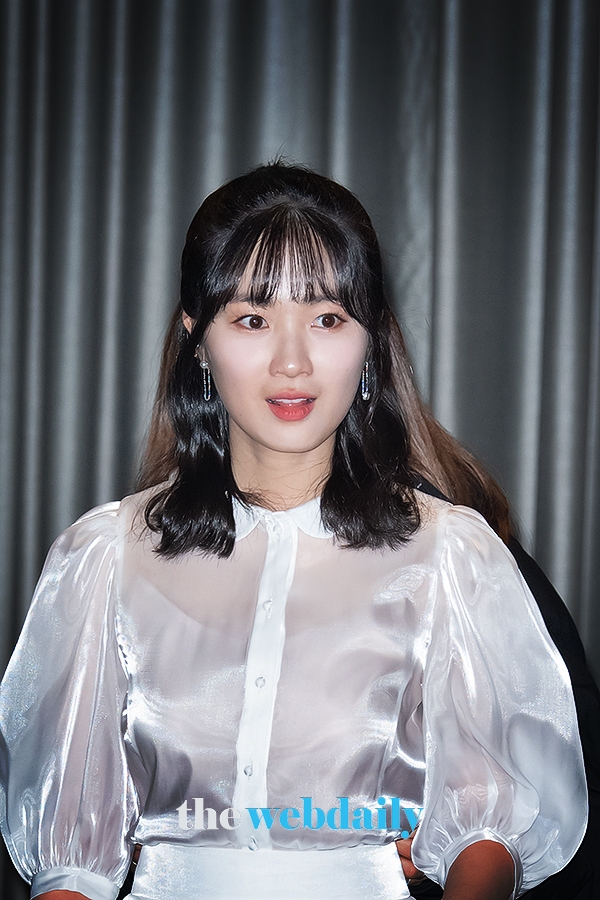김혜윤, ‘2020 대한민국 퍼스트브랜드 대상’ 시상식 포토월 현장 (사진: 최수영기자)