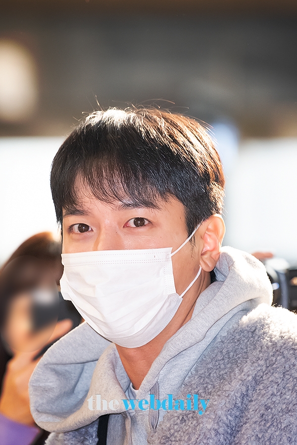 정용화, 김포국제공항 출국 현장 (사진:최수영기자)