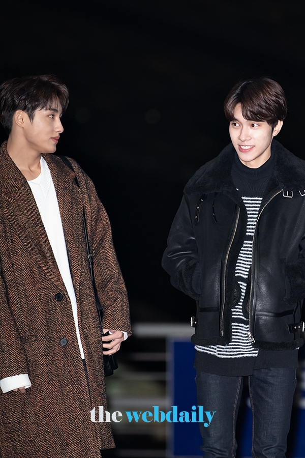 WayV(웨이션브이) 윈윈-헨드리, 인천국제공항 출국 현장 (사진:최수영기자)