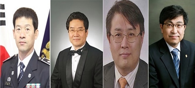 사진왼쪽부터) 석길영 화성직업훈련교도소 교감/은성기 경기중앙지방법무사회 볍무사/사랑나눔회 회장 오연정 수석부장판사/저스티스봉사단 단장 장익현 변호사.(사진제공=법무부)