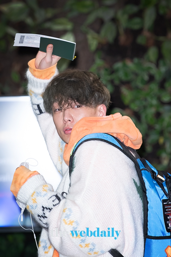 아이콘(iKON) 바비, 김포국제공항 출국 현장 (사진:최수영기자)