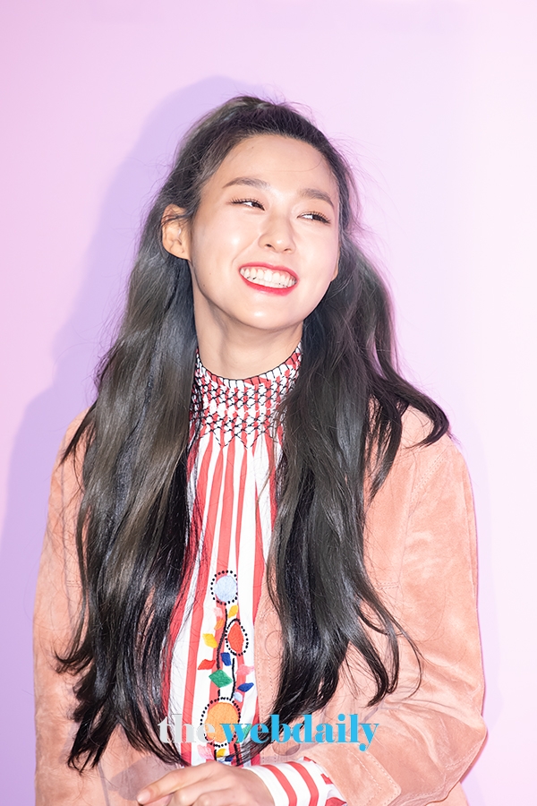 AOA 설현, '프라다' 포토월 행사 현장 (사진:최수영기자)