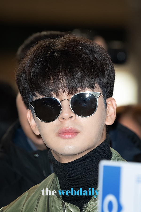 아이콘(iKON) 송윤형, 김포국제공항 출국 현장 (사진:최수영기자)