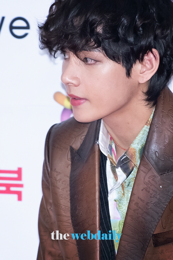 방탄소년단(BTS) 뷔, 'SBS 2019 가요대전' 레드카펫 현장 (사진:최수영기자)