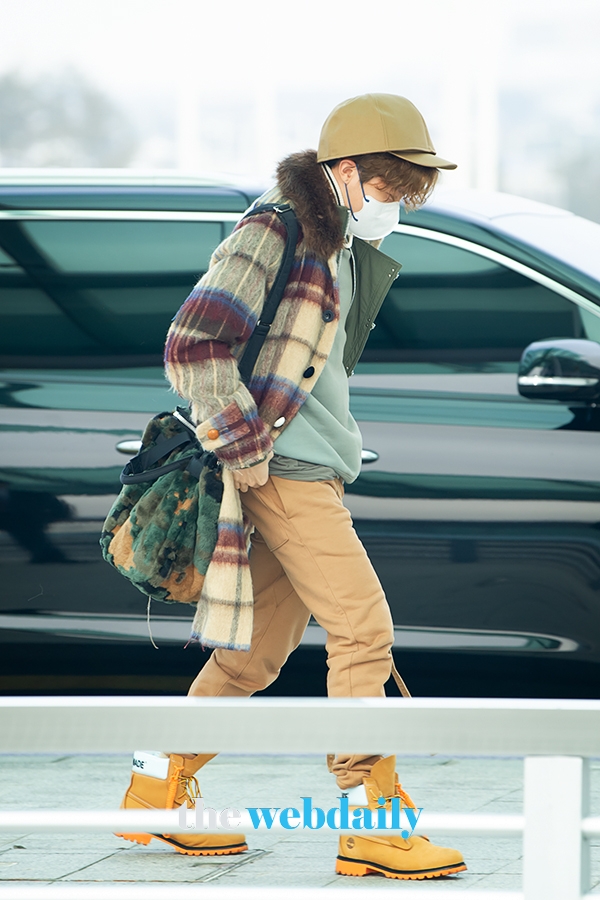 방탄소년단(BTS) 제이홉, 인천국제공항 출국 현장 (사진:최수영기자)