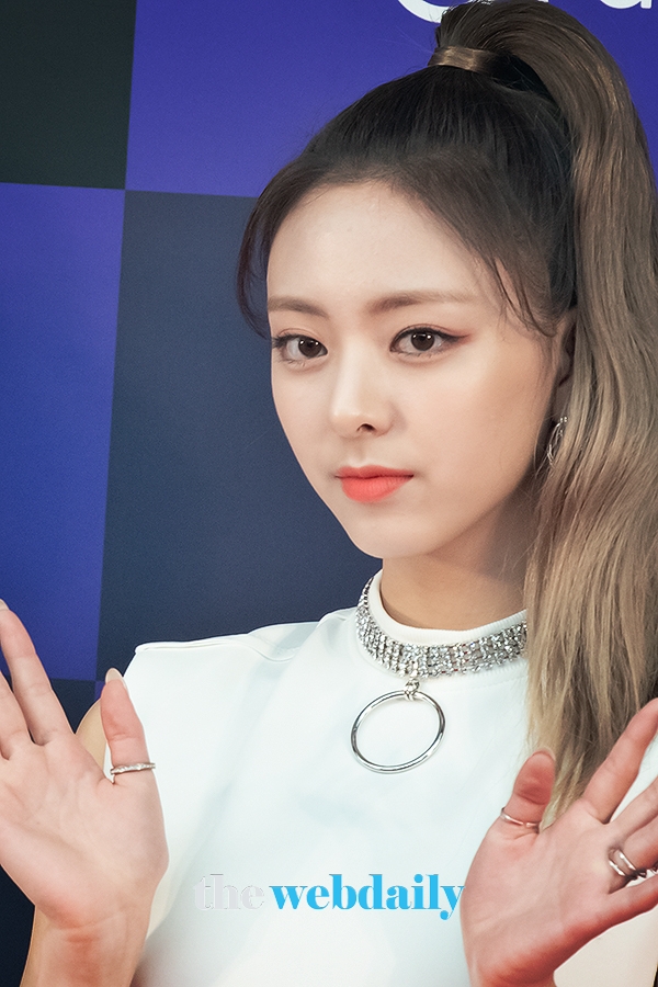 ITZY(있지) 유나, '34회 골든디스크어워즈' 레드카펫 행사 현장(사진:최수영기자)