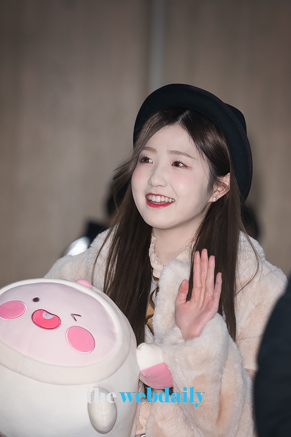 아이즈원(IZONE) 혼다히토미, 김포국제공항 출국 현장 (사진:최수영기자)