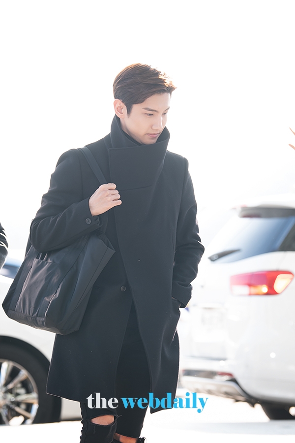 동방신기(TVXQ) 최강창민, 인천국제공항 출국 현장(사진:최수영기자)