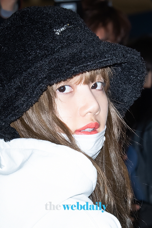 BLACKPINK(블랙핑크) 리사, 인천국제공항 입국 현장(사진:최수영기자)