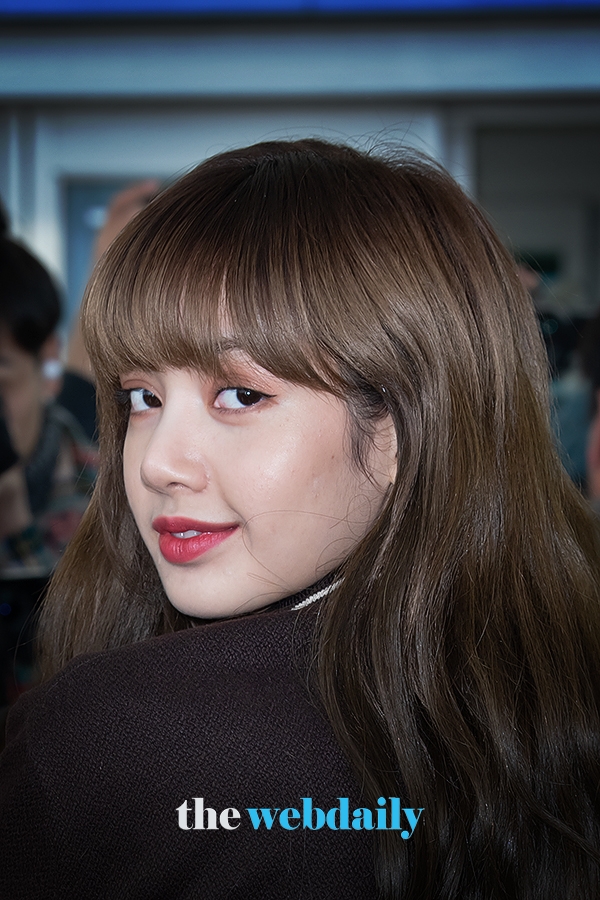BLACKPINK(블랙핑크) 리사, 인천국제공항 출국 현장(사진:최수영기자)