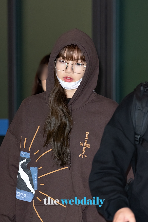 BLACKPINK(블랙핑크) 리사, 인천국제공항 입국 현장(사진:최수영기자)