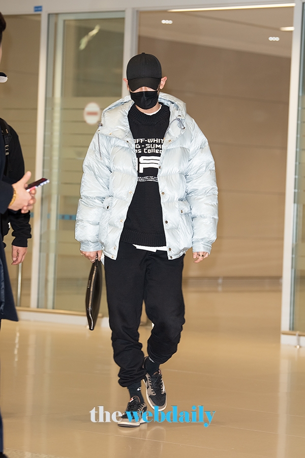 엑소 찬열, 다소 피곤한 모습으로