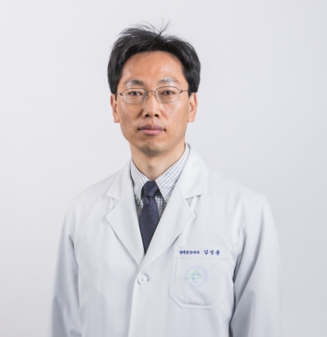 건국대병원 종양혈액내과 김성용 교수. 사진=건국대병원