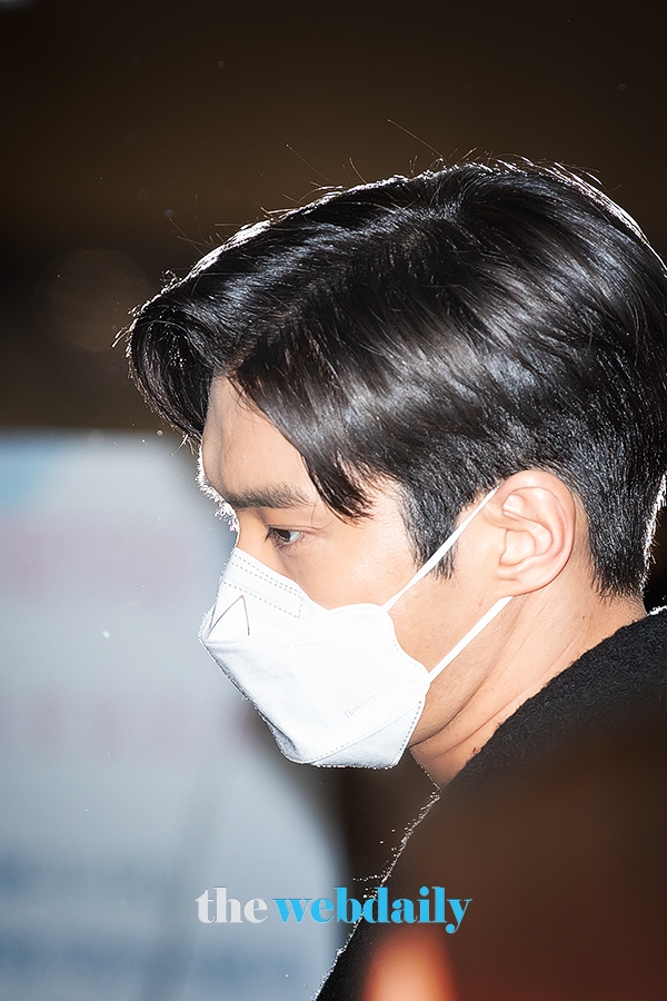 슈퍼주니어 최시원, 김포국제공항 출국 현장 (사진: 최수영기자)