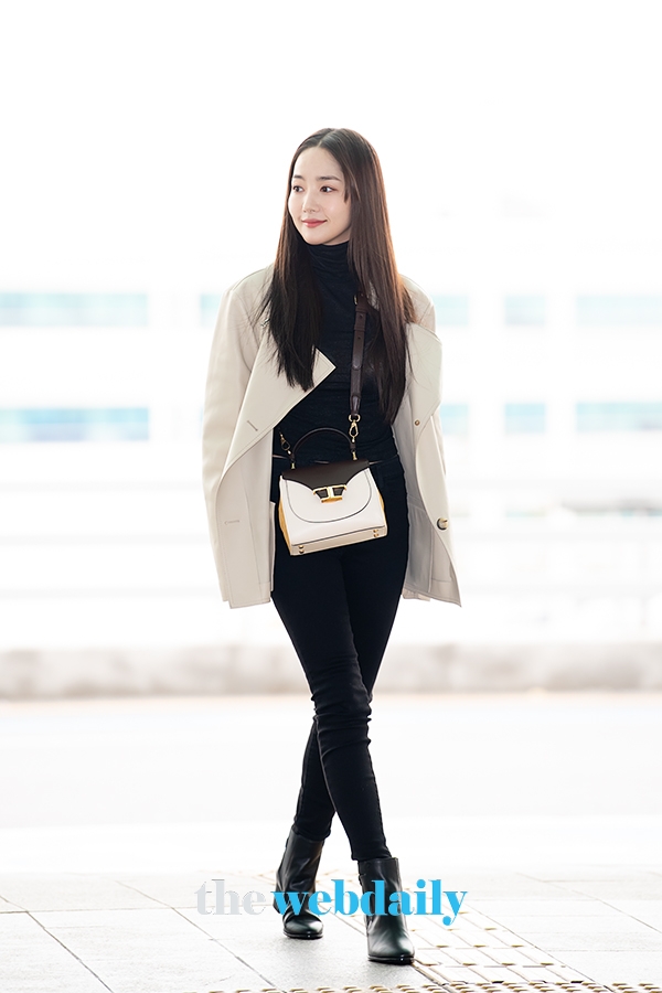 박민영, 인천국제공항 출국 현장 (사진:최수영기자)