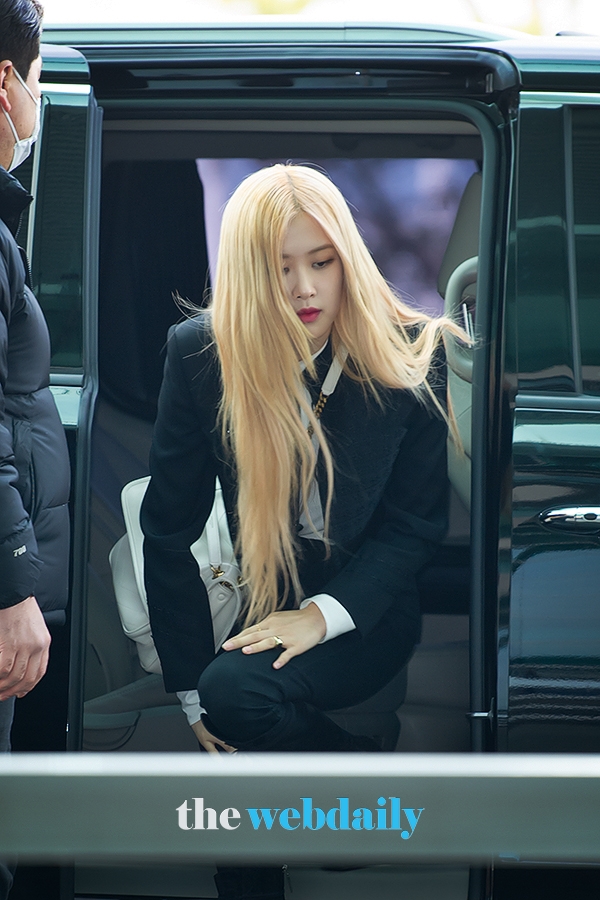 BLACKPINK(블랙핑크) 로제, 인천국제공항 출국 현장(사진:최수영기자)