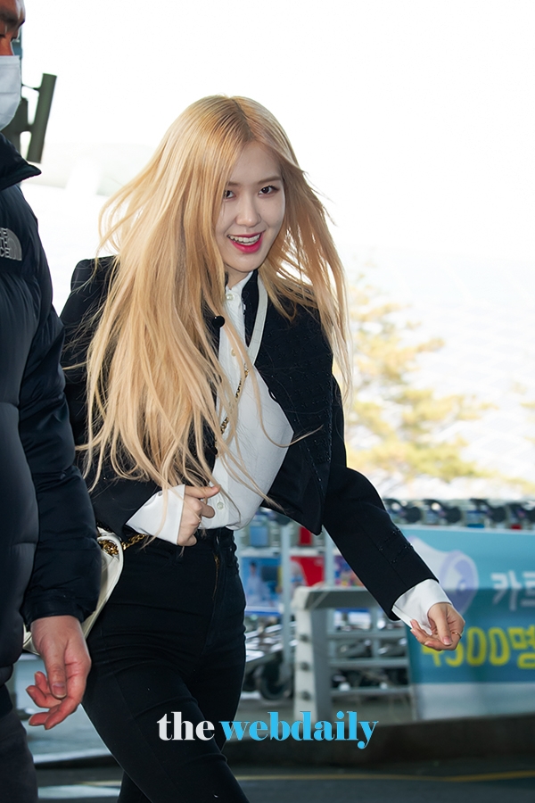 BLACKPINK(블랙핑크) 로제, 인천국제공항 출국 현장(사진:최수영기자)