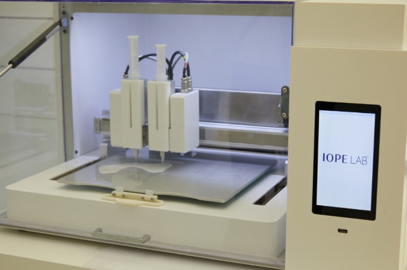 정식 출시 앞둔 아이오페 맞춤형 3D 마스크