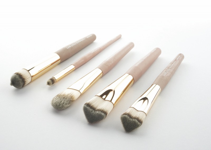 로아나 더모큐라 브러시. (사진=제이케이인스퍼레이션)