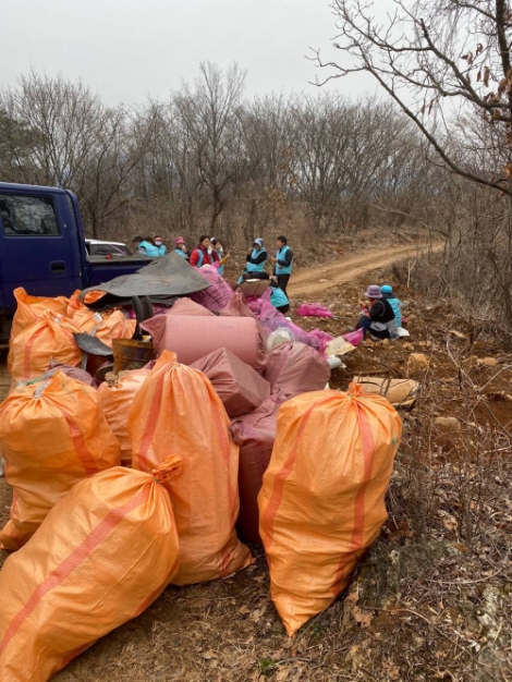 건보공단 인재개발원, 코로나19 충북대구1 생활치료센터 주변마을 사회공헌활동 실시
