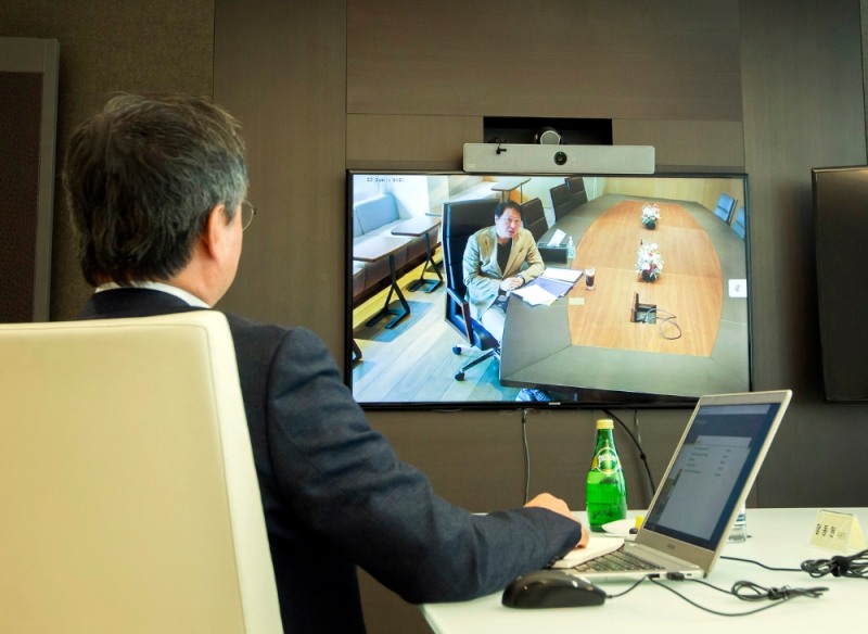 최태원 회장 ”완전히 새로운 안전망(Safety Net) 구축해야”