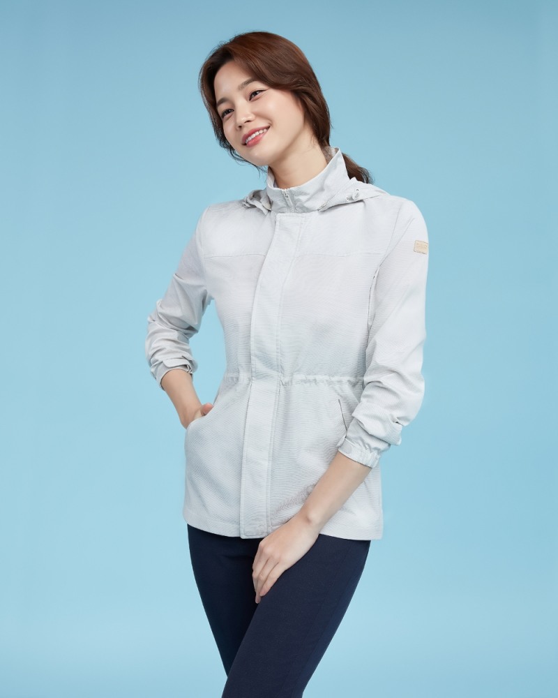 밀레, 사파리룩 연출 돕는 여성용 재킷 3종 출시