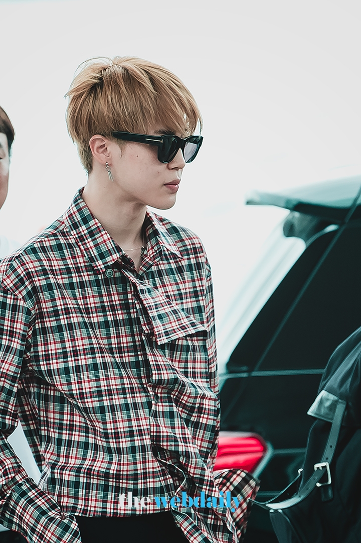 방탄소년단 지민, 인천국제공항 출국 현장