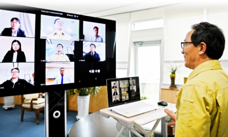 aT, 해외지사-바이어와 함께 수출전략 모바일 화상회의 개최