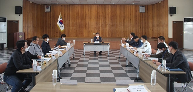 9일 창원중부서 4층 강당에서 1·4분기 교통사고분석 현장컨설팅을 갖고 있다.(사진제공=창원중부경찰서)